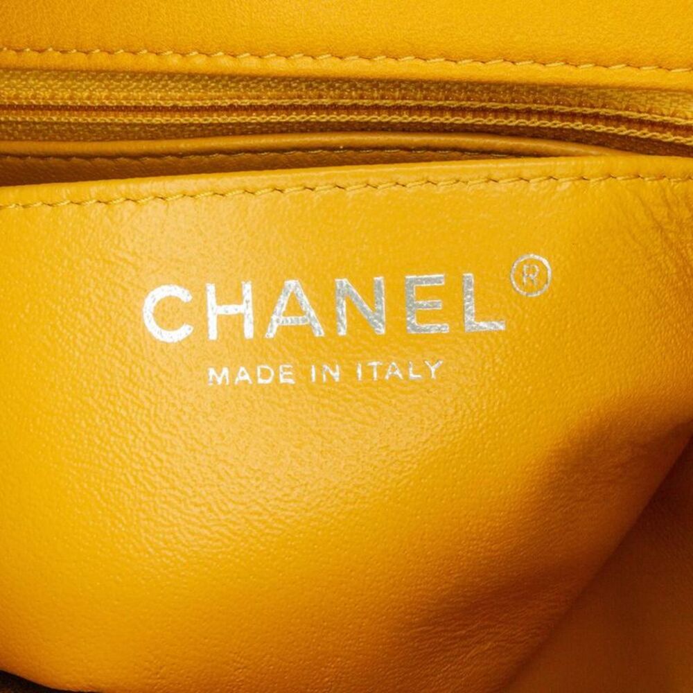 Pre Loved chanel Women Yellow Crossbody Bags - Picture 6 of 8